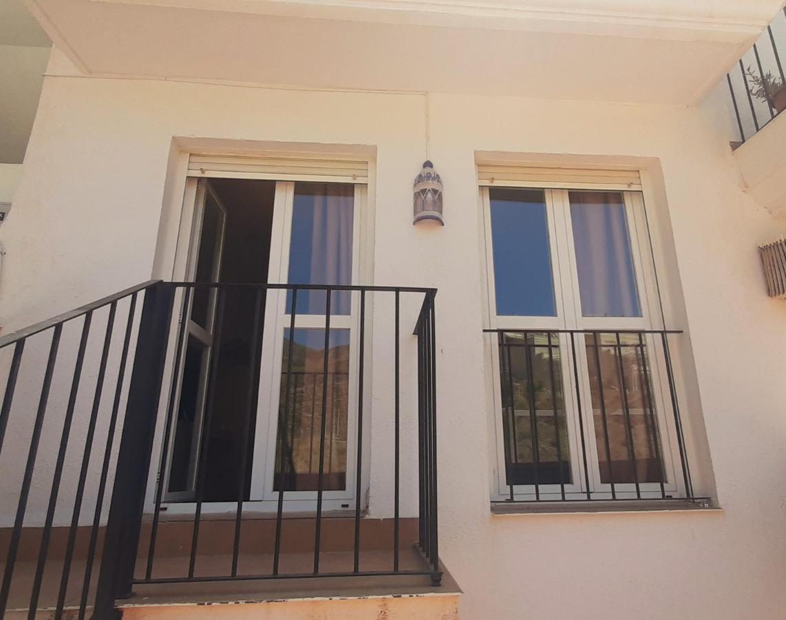 La Casa De La Fama - Apartamento Con Patio Exterior Carboneras Exterior foto